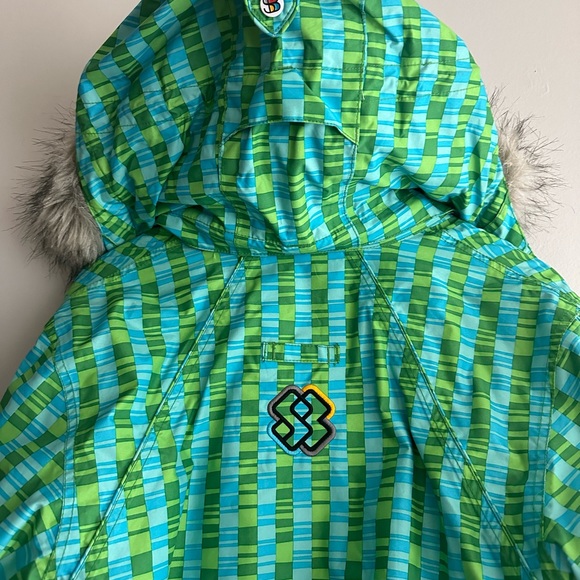 Special Blend Winter Coat with a Sweater Liner (2-in-1) - Picture 3 of 8